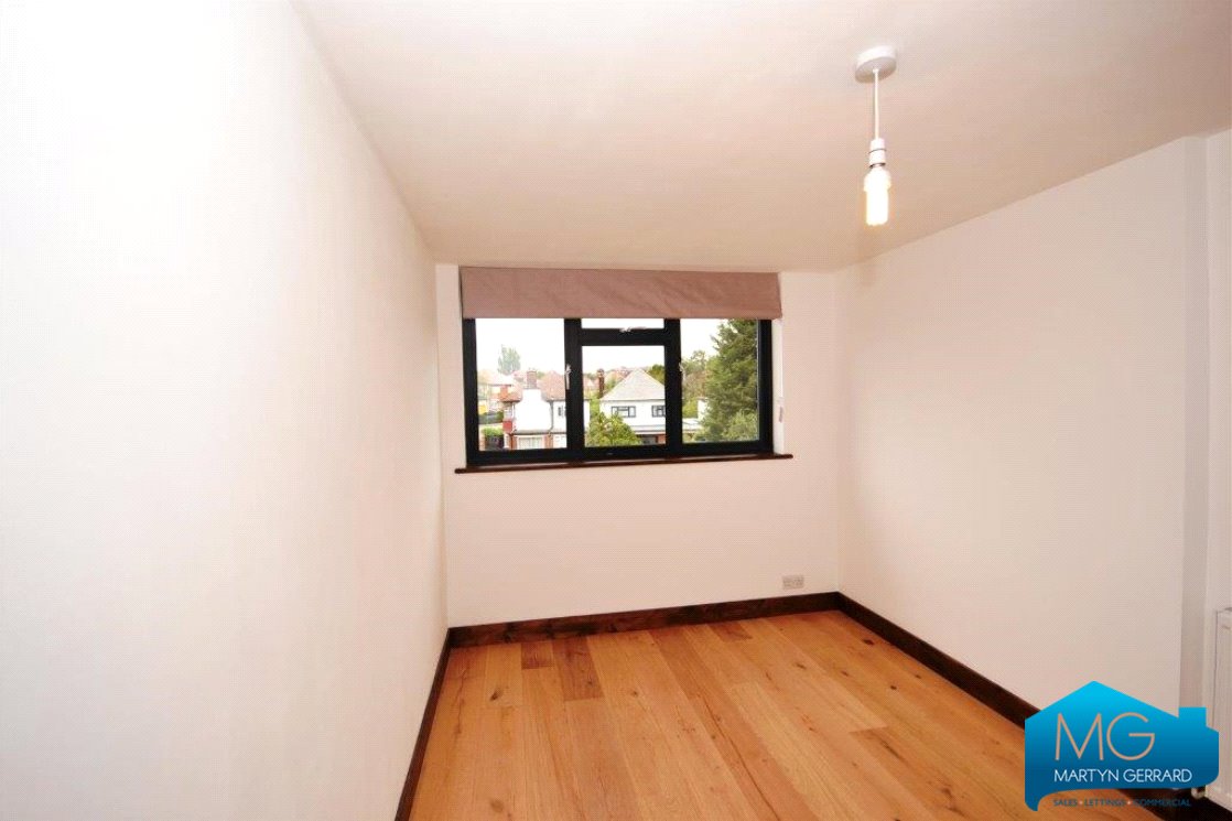 1 bedroom Apartment to rent - Martyn Gerrard