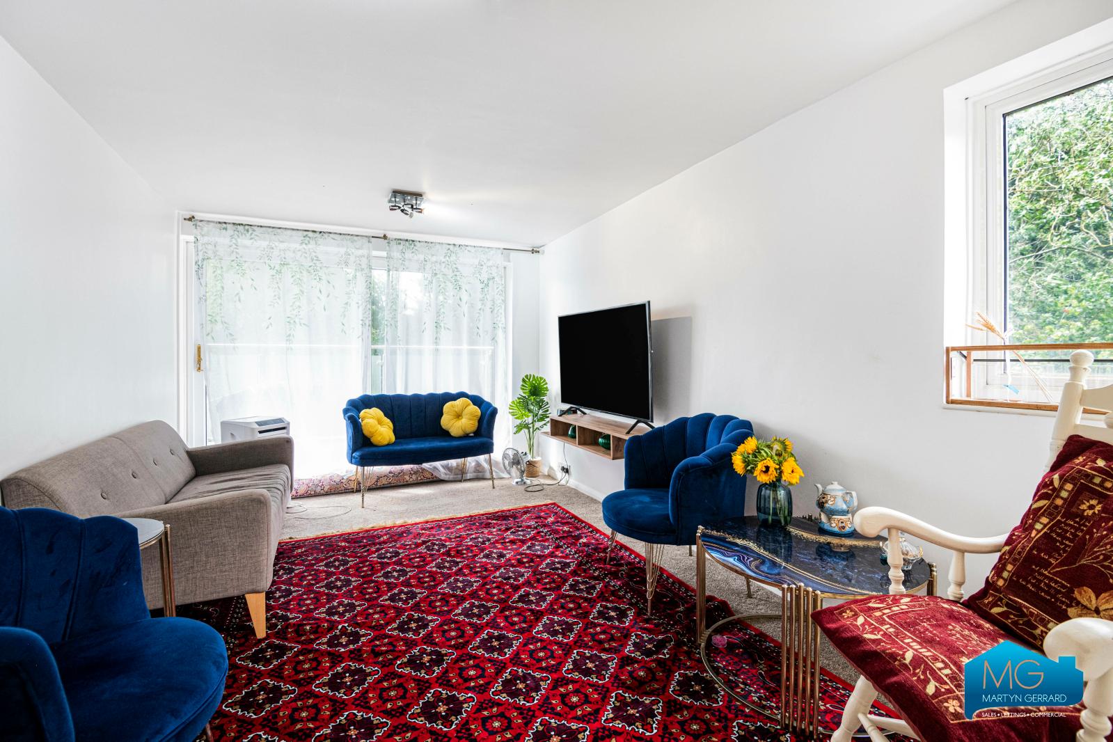 2 bedroom Apartment to rent - Martyn Gerrard