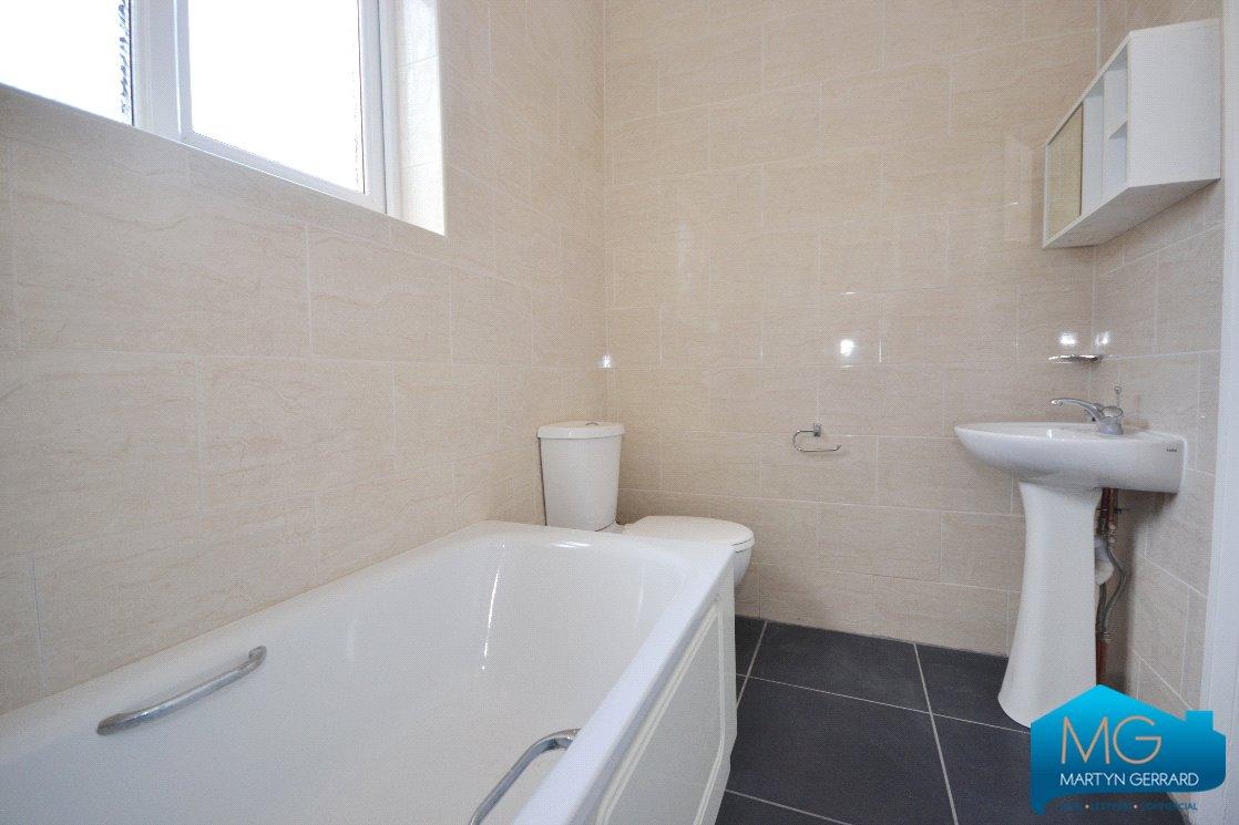 1 bedroom Apartment to rent - Martyn Gerrard