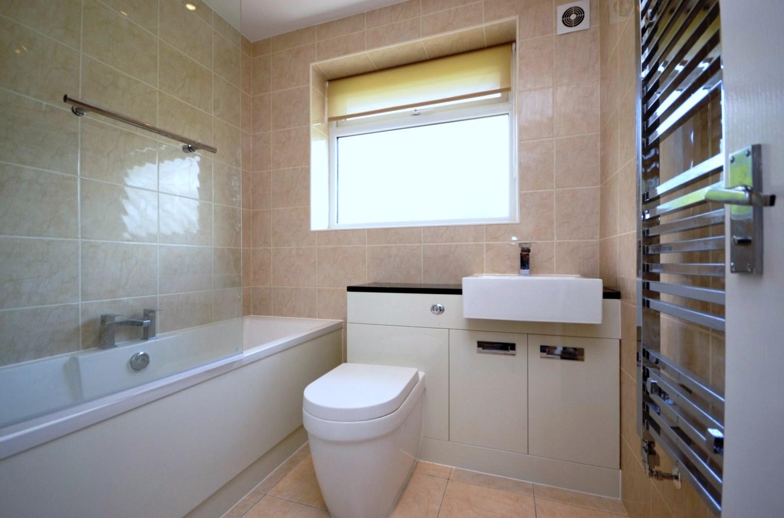 2 bedroom Apartment to rent - Martyn Gerrard