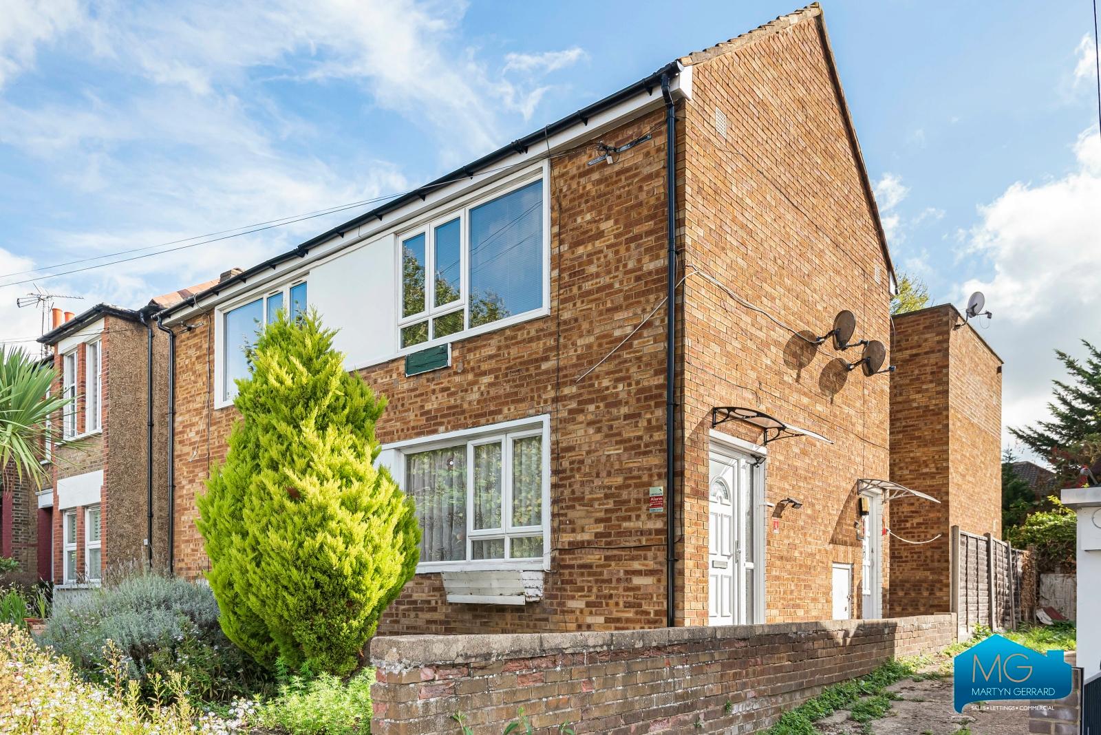2 bedroom Maisonette to rent - Martyn Gerrard