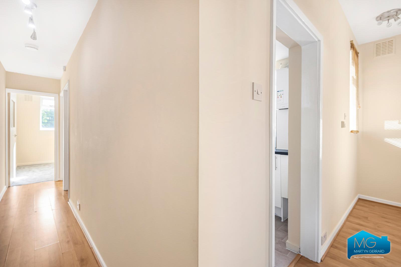 2 bedroom Maisonette to rent - Martyn Gerrard
