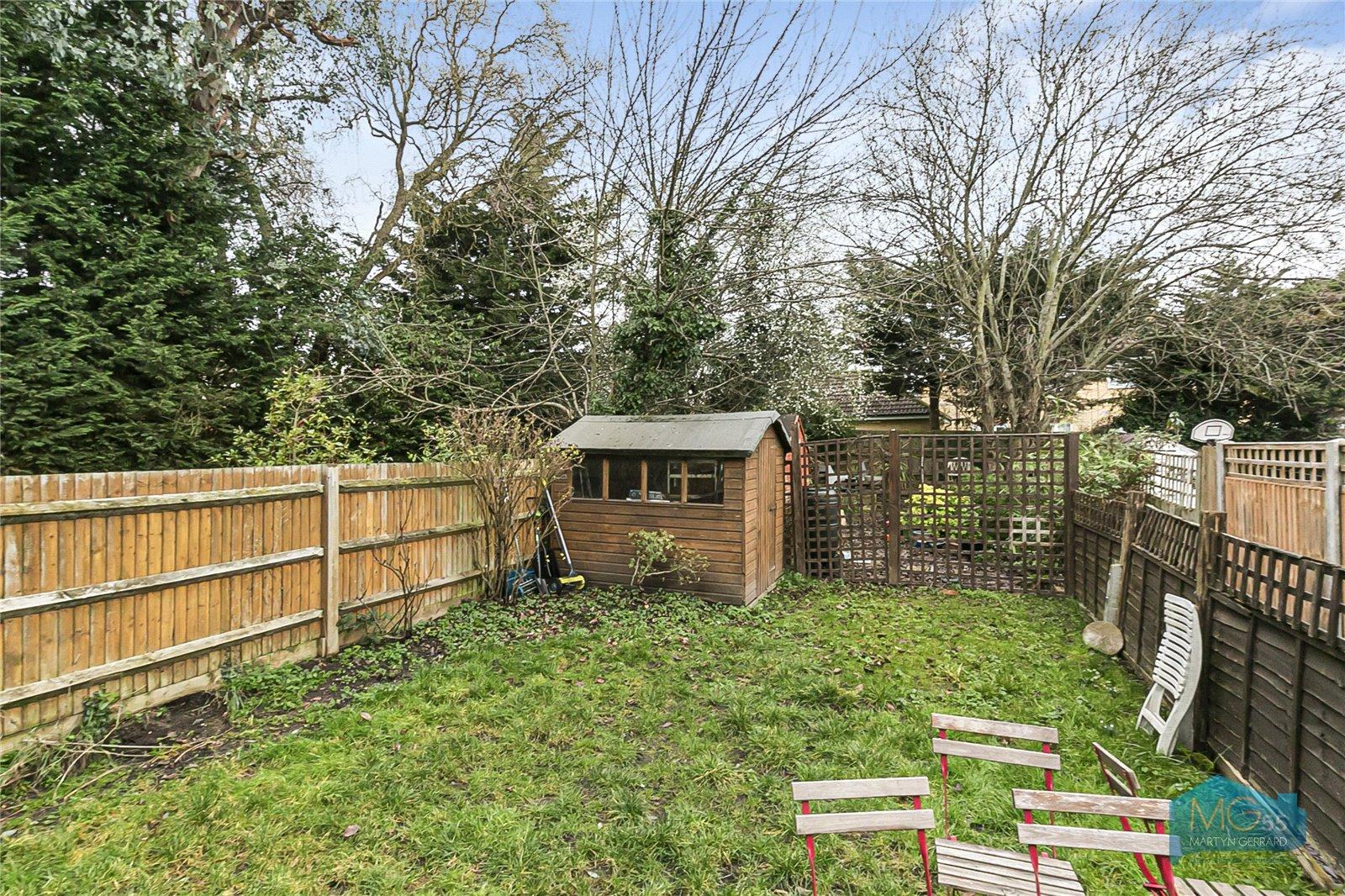 2 bedroom Ground Floor Flat to rent - Martyn Gerrard