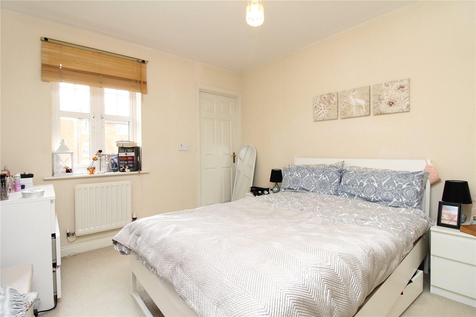 2 bedroom Terraced House to rent + ' - Martyn Gerrard
