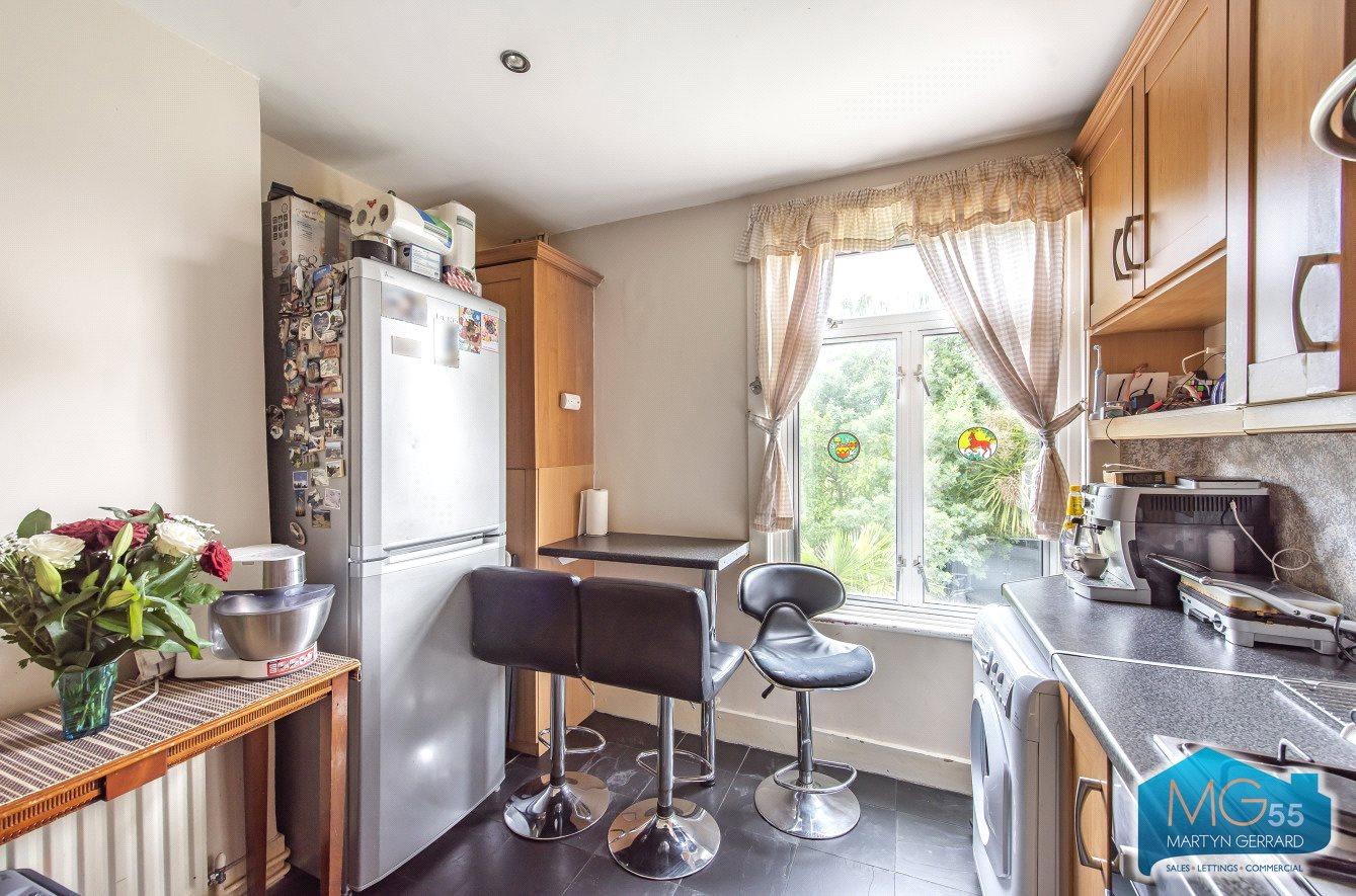 Byron Road, Mill Hill, NW7+ - Martyn Gerrard