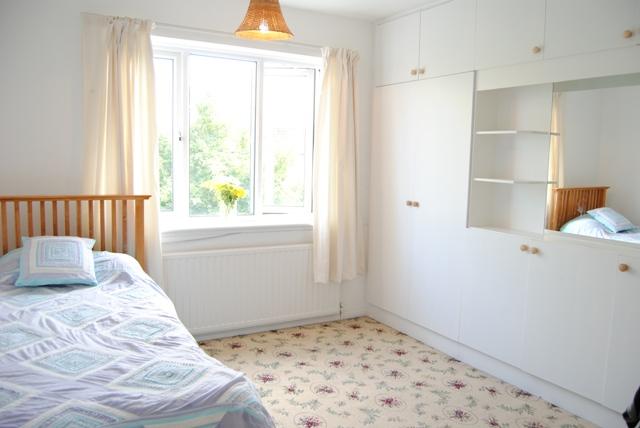 3 bedroom Semi-Detached House to rent - Martyn Gerrard