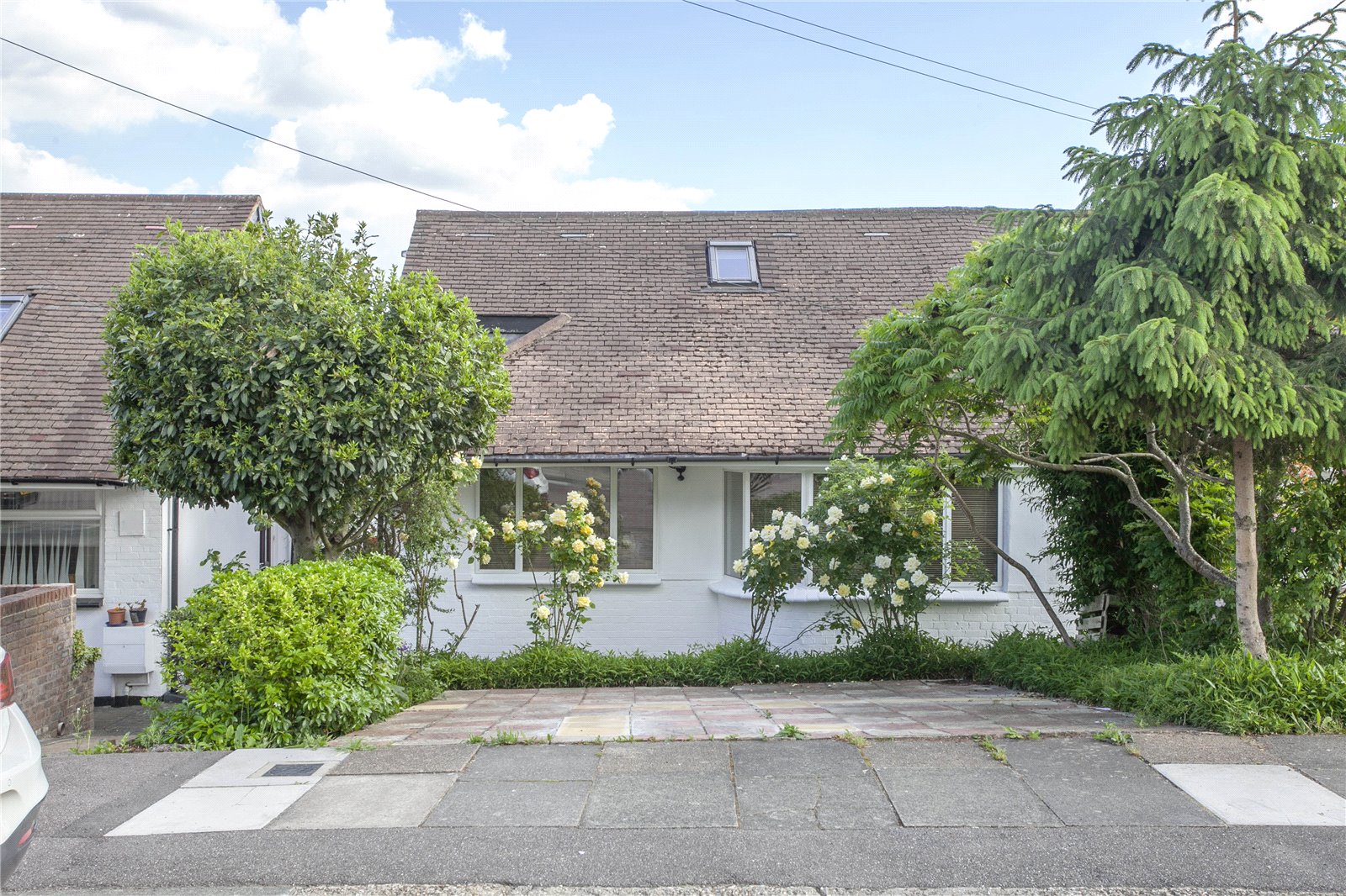 2 bedroom House to rent - Martyn Gerrard
