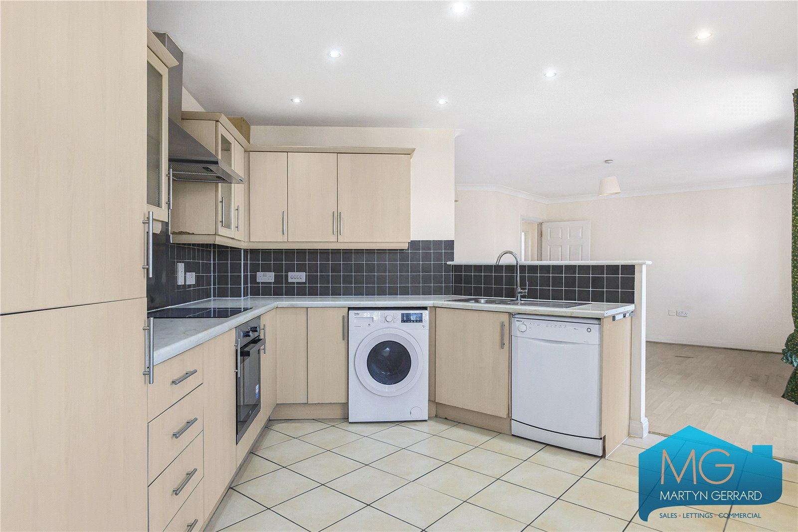 2 bedroom Apartment to rent - Martyn Gerrard