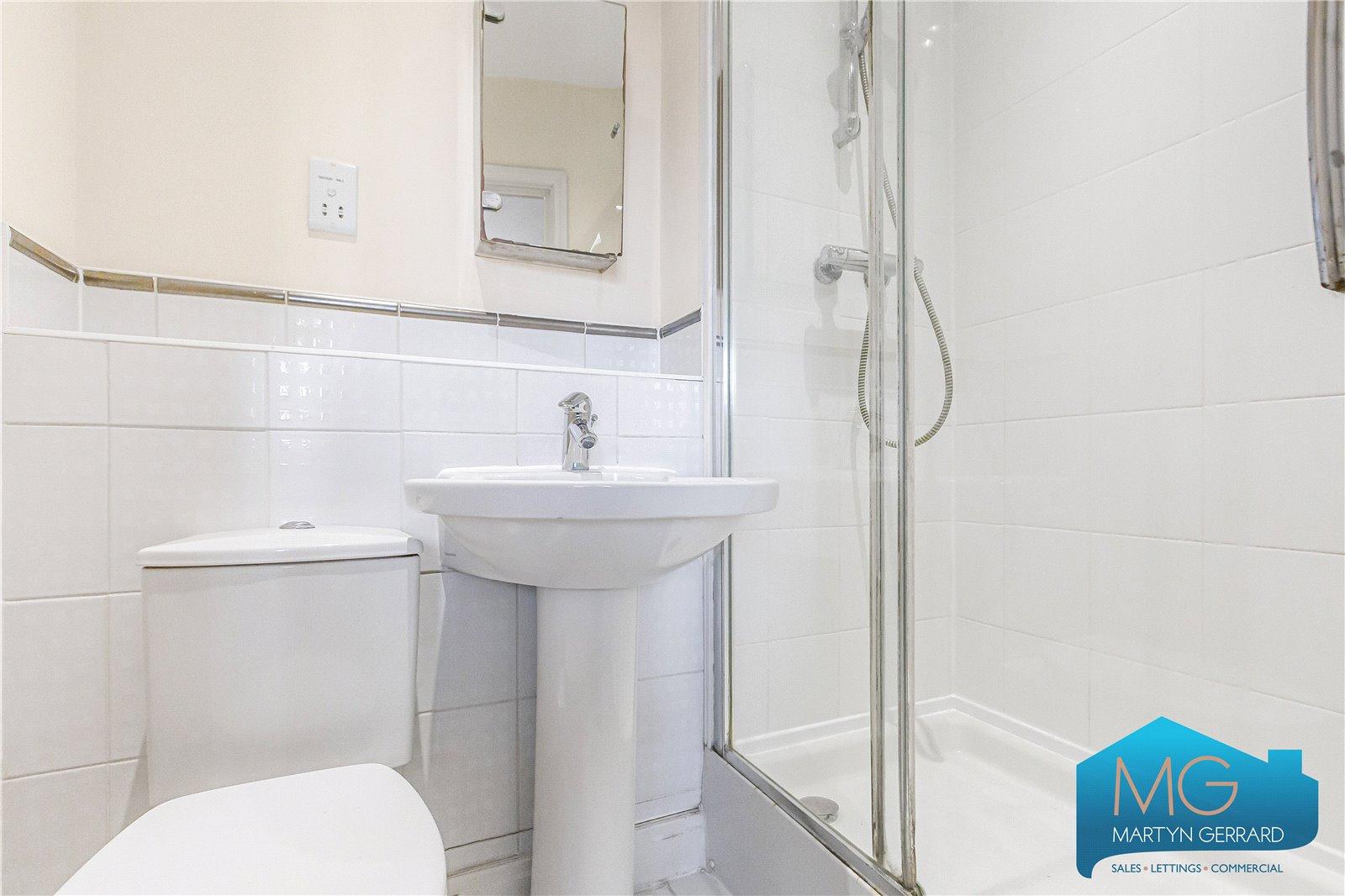 2 bedroom Apartment to rent - Martyn Gerrard