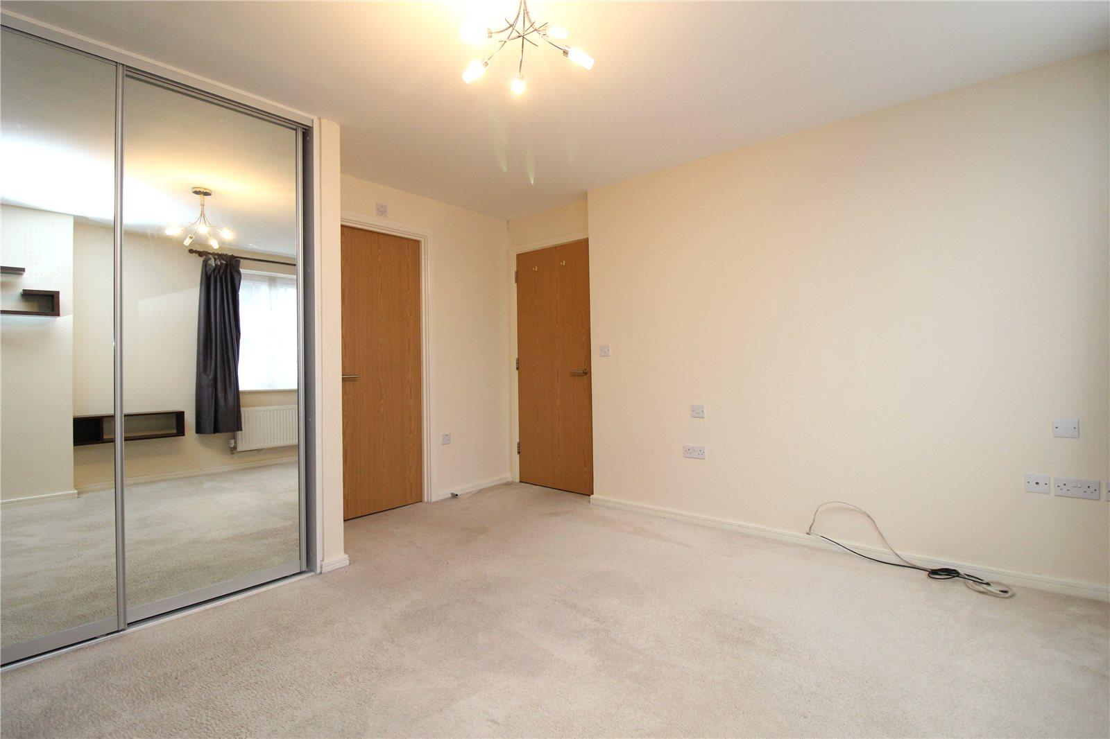 2 bedroom Apartment to rent + ' - Martyn Gerrard