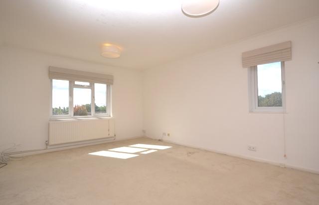 2 bedroom Apartment to rent - Martyn Gerrard