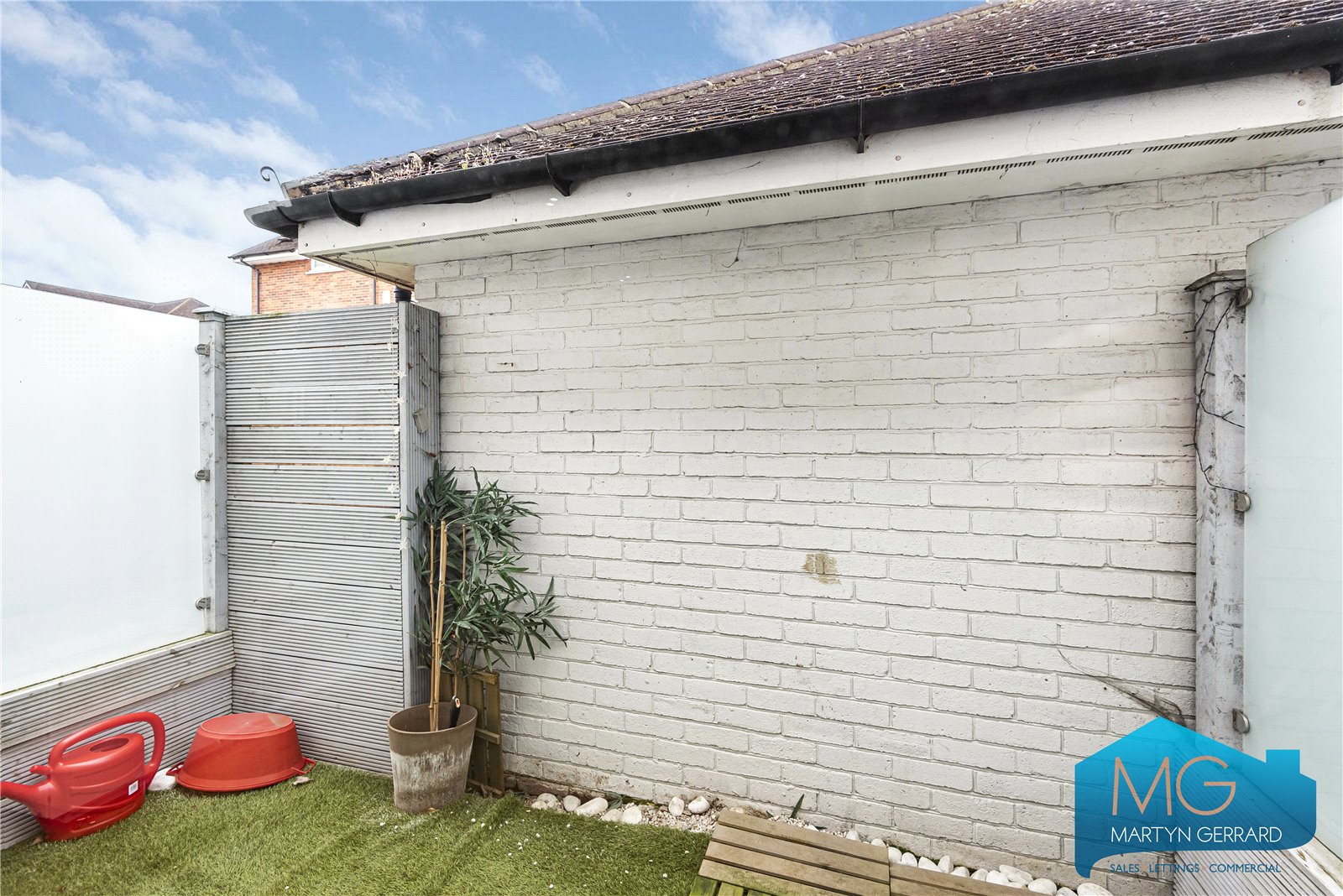 2 bedroom Maisonette for sale - Martyn Gerrard