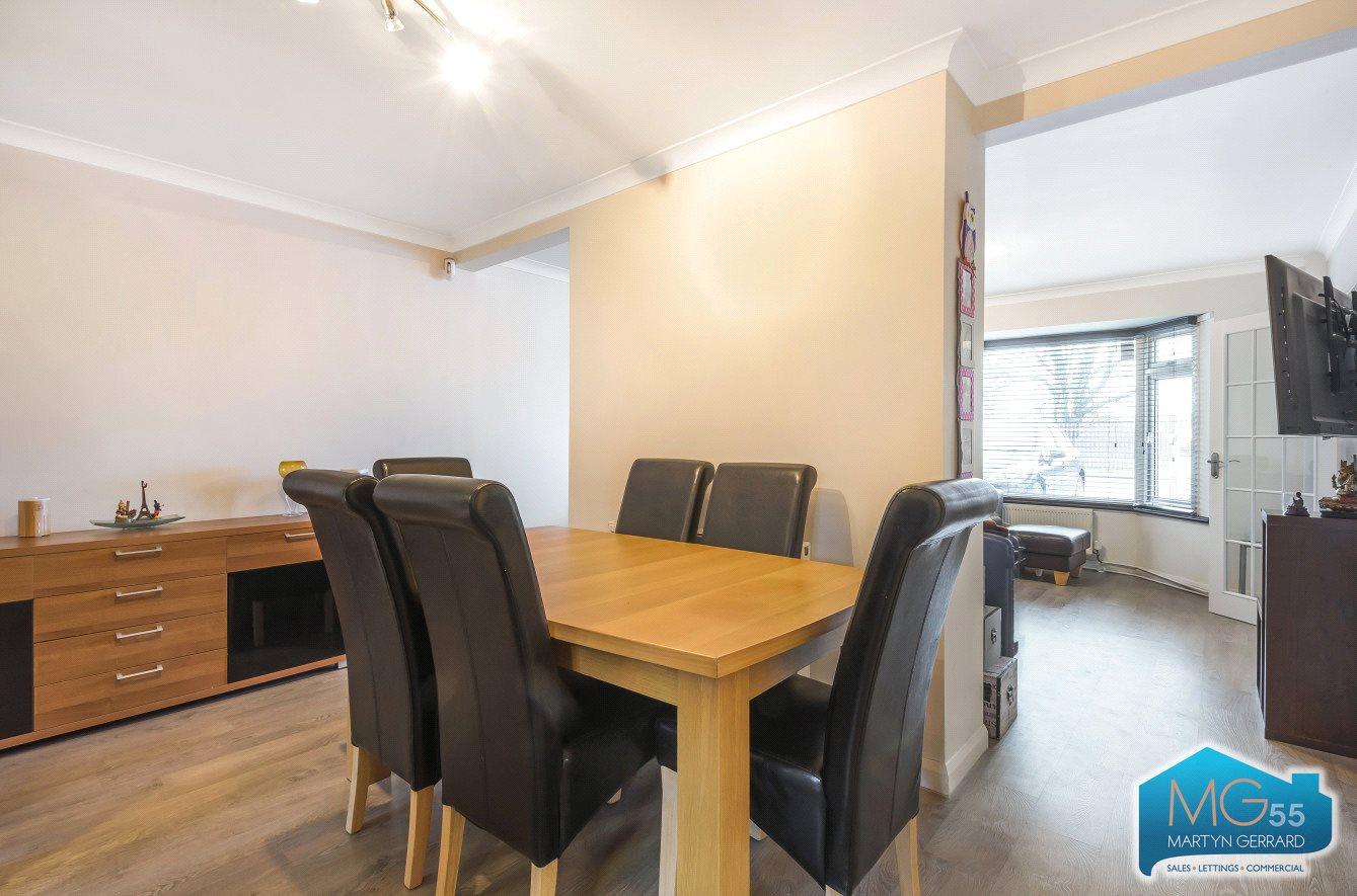 4 bedroom Terraced House to rent - Martyn Gerrard