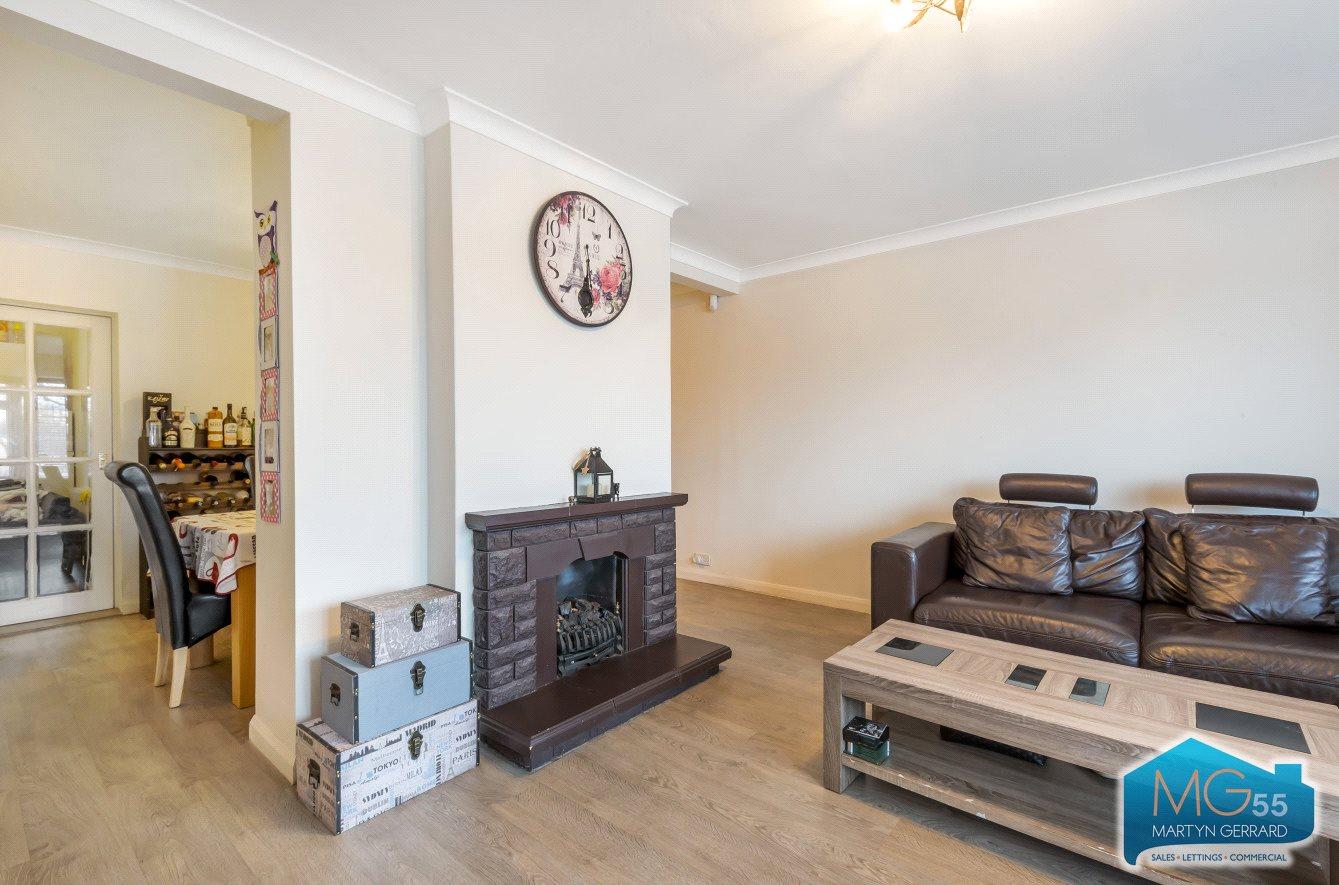 4 bedroom Terraced House to rent - Martyn Gerrard