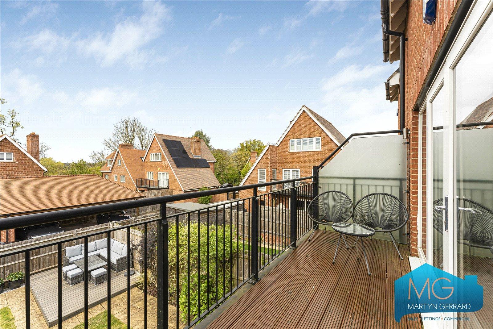4 bedroom Semi-Detached House for sale - Martyn Gerrard