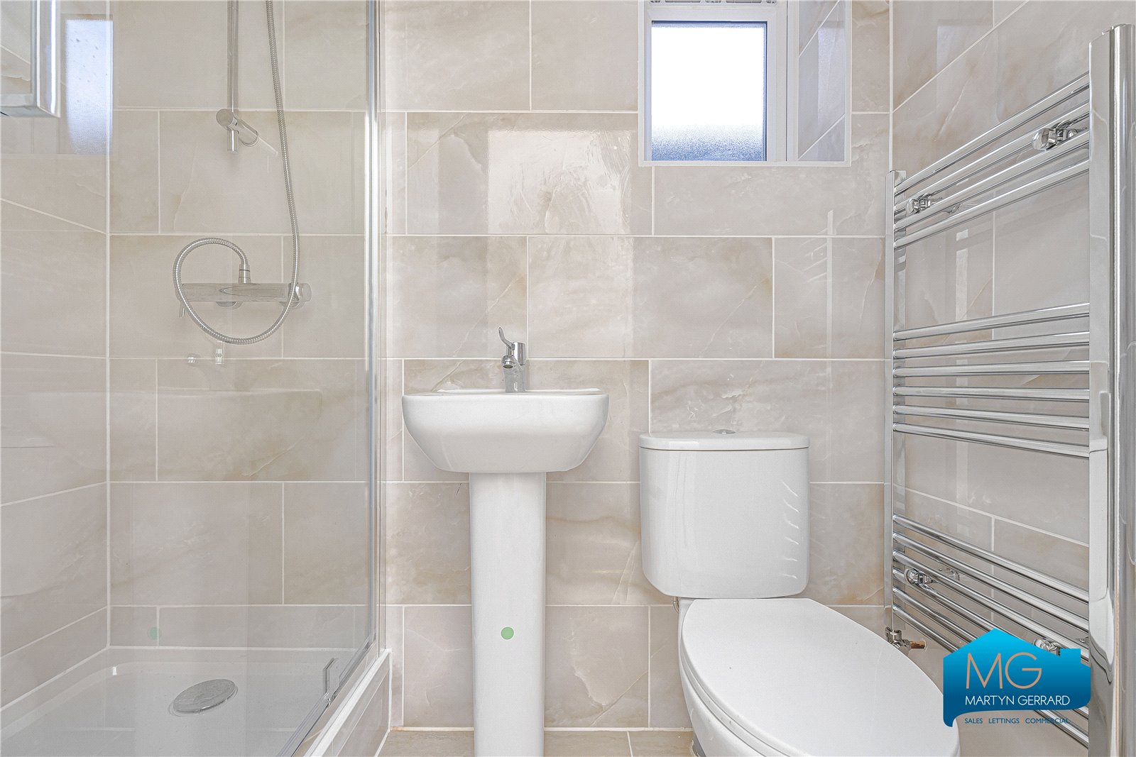 4 bedroom Terraced House to rent - Martyn Gerrard