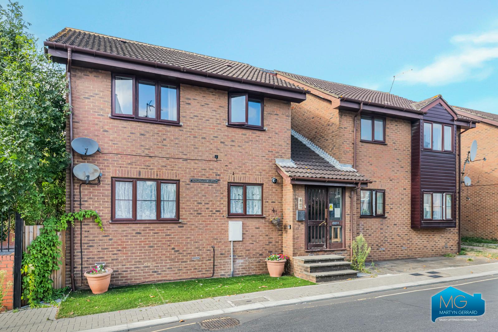 1 bedroom Apartment to rent - Martyn Gerrard