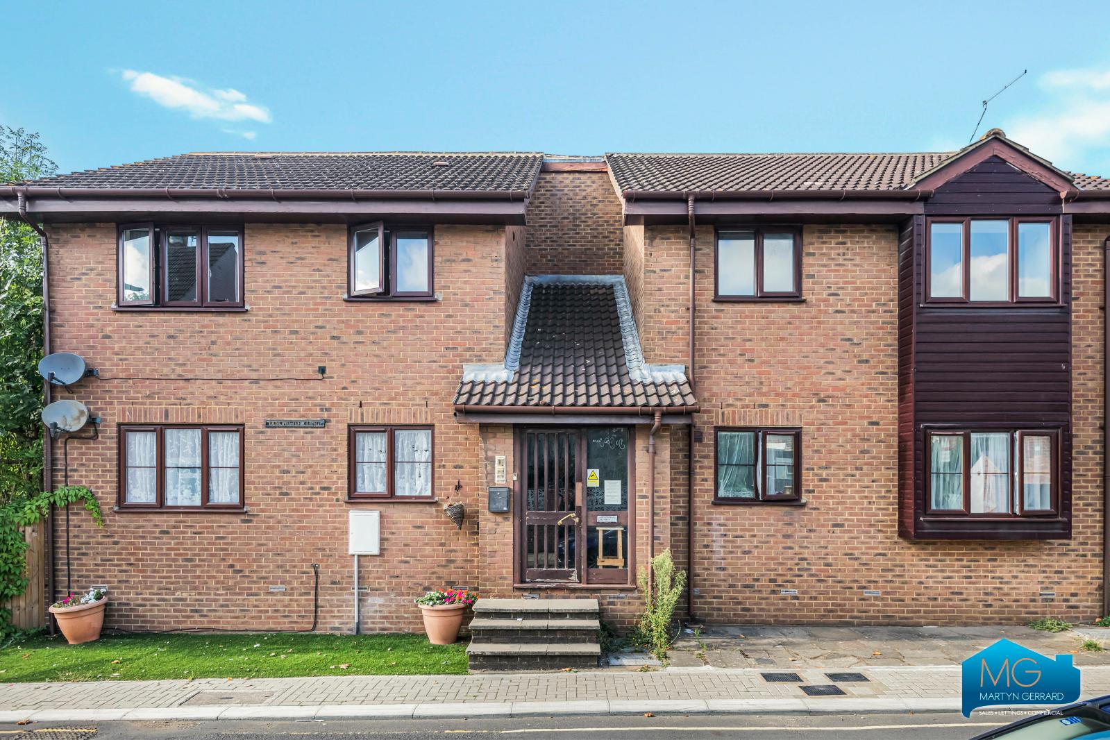 1 bedroom Apartment to rent - Martyn Gerrard