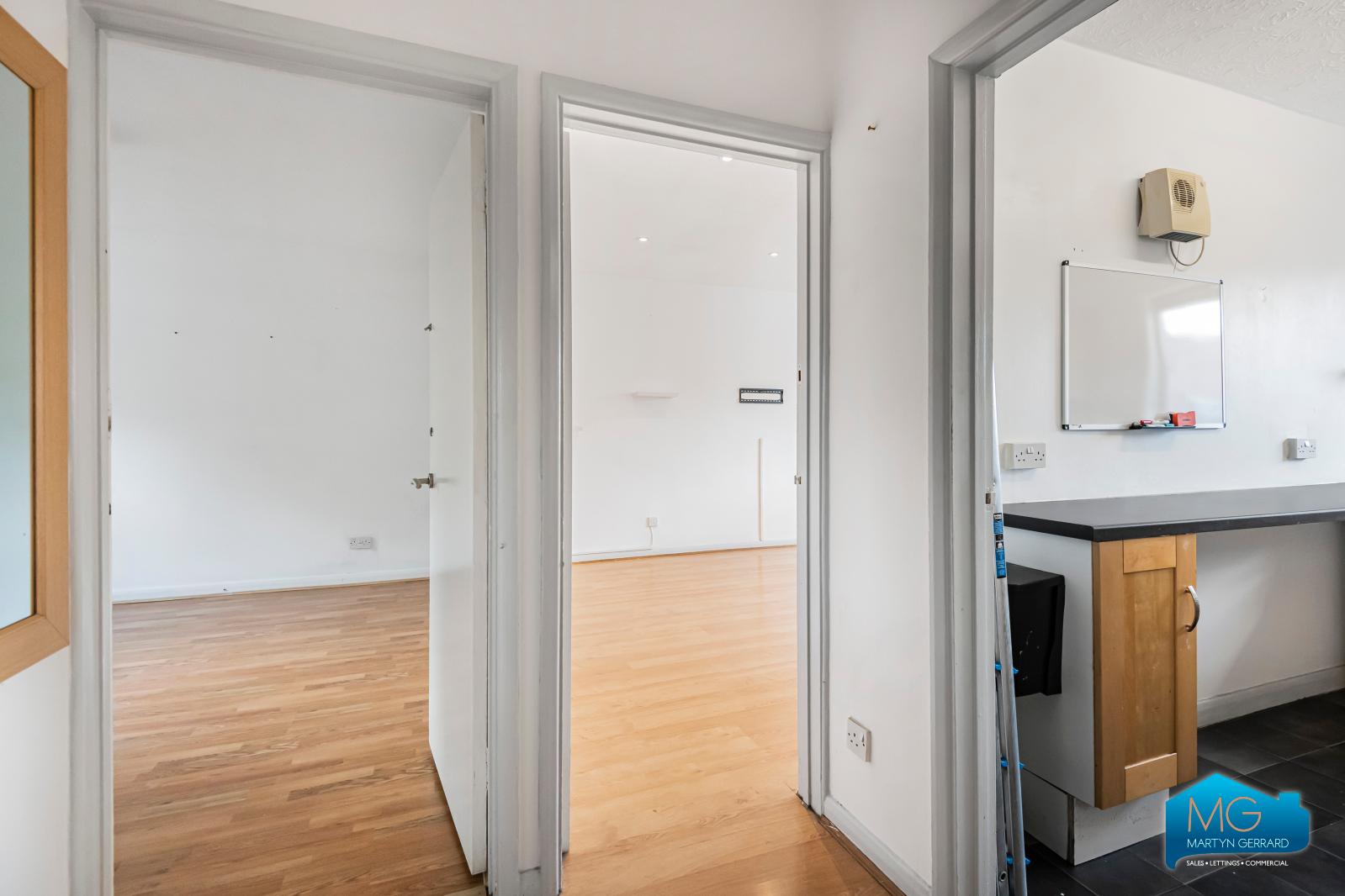 1 bedroom Apartment to rent - Martyn Gerrard