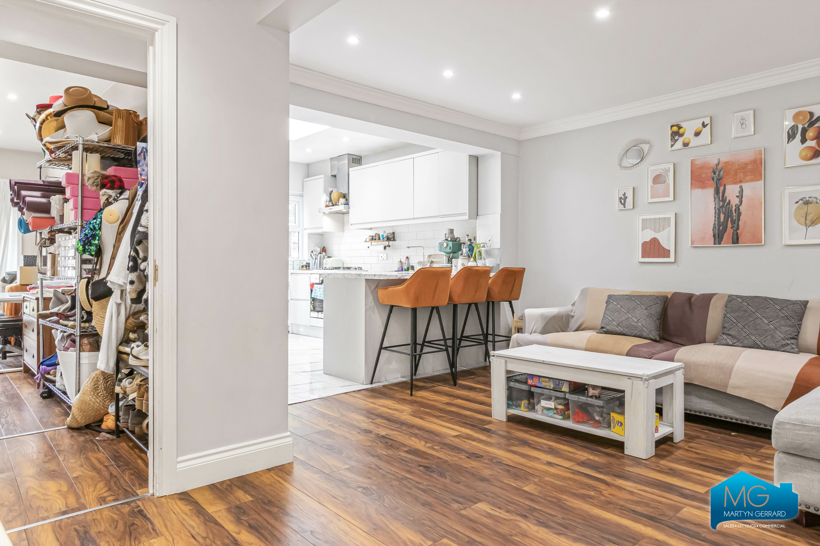3 bedroom Ground Floor Flat to rent - Martyn Gerrard