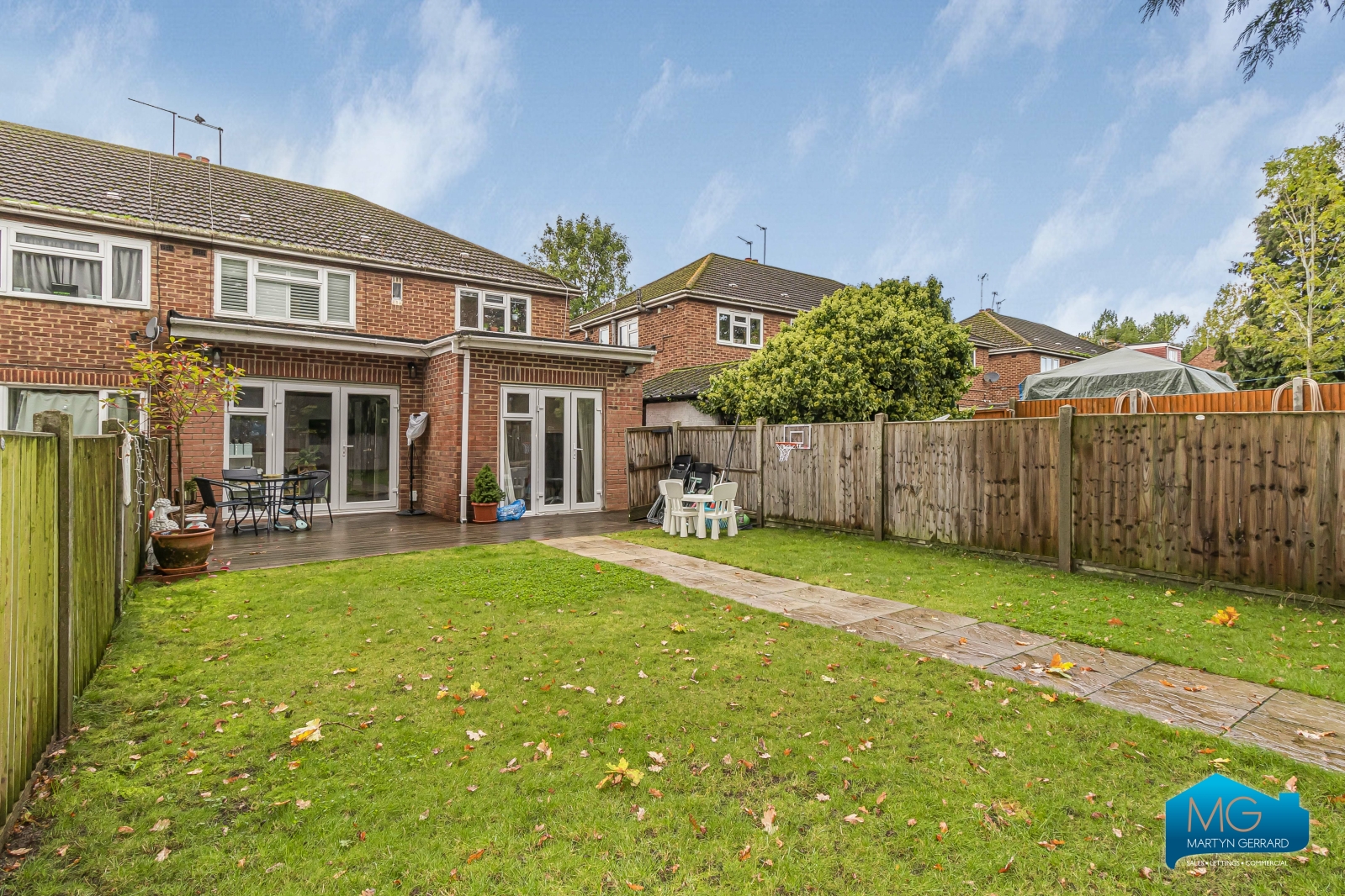 3 bedroom Ground Floor Flat to rent - Martyn Gerrard