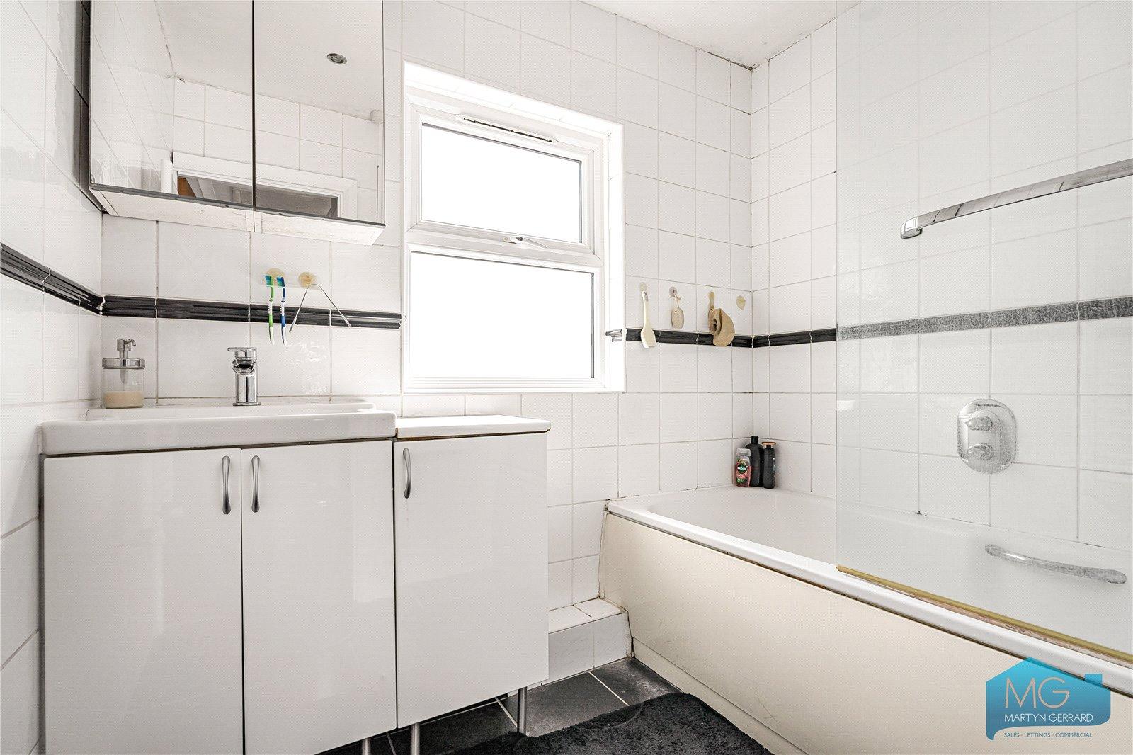 3 bedroom Semi-Detached House for sale - Martyn Gerrard