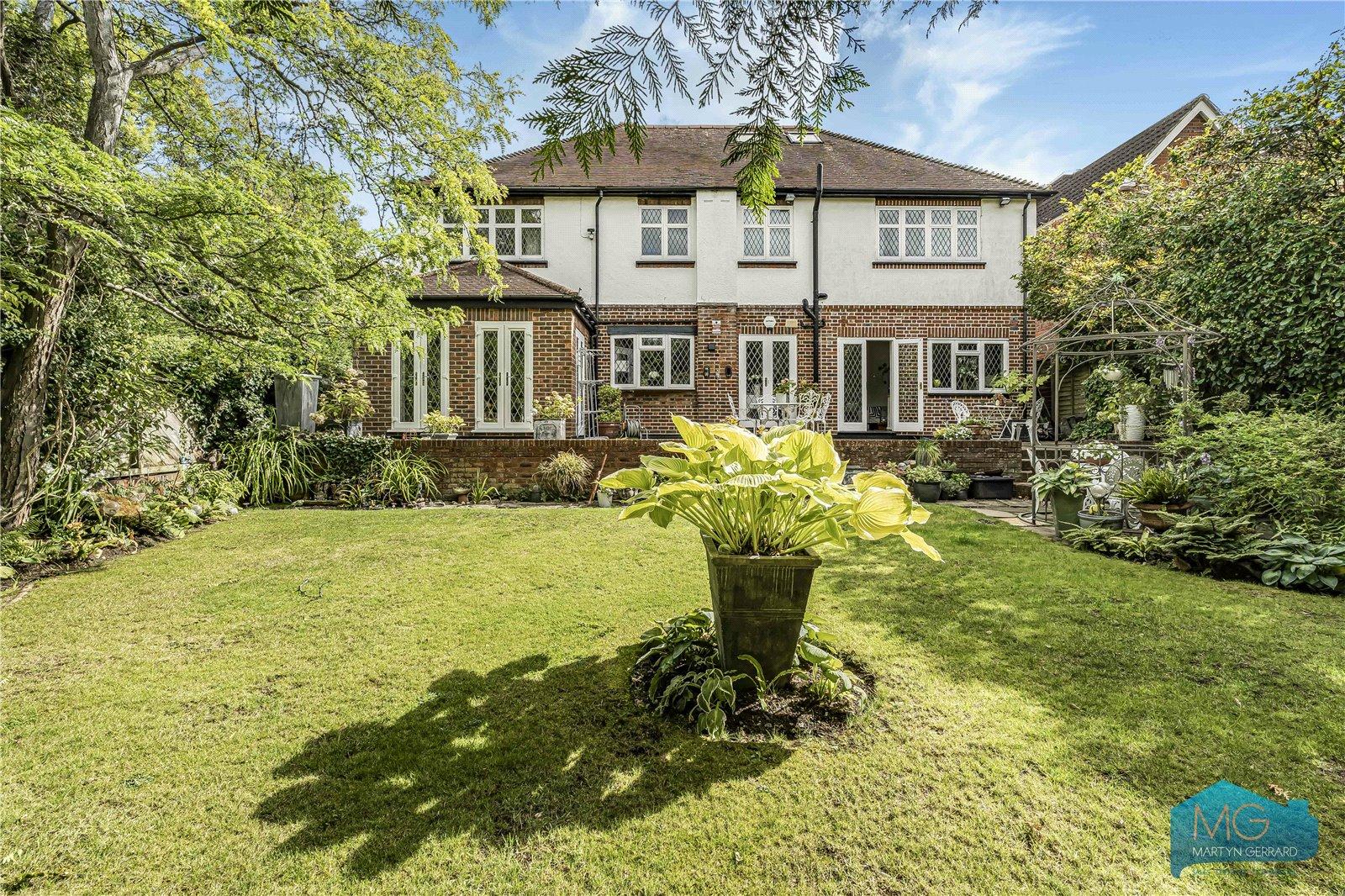 4 bedroom Detached House for sale - Martyn Gerrard