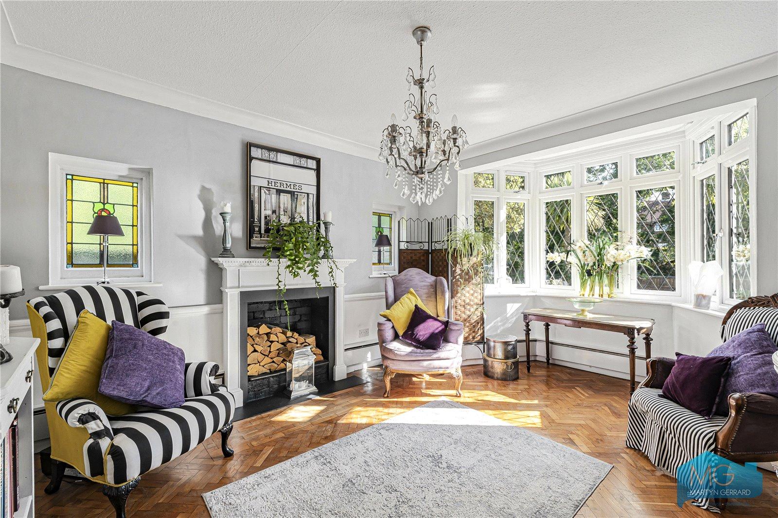 Hankins Lane, Mill Hill, London, NW7+ - Martyn Gerrard