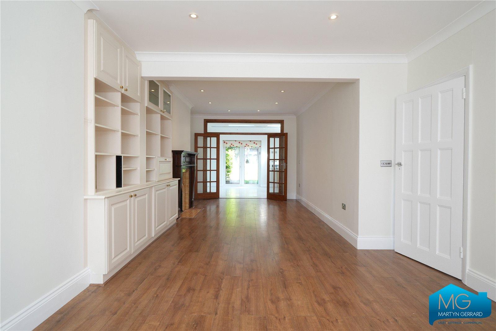 5 bedroom Semi-Detached House for sale - Martyn Gerrard