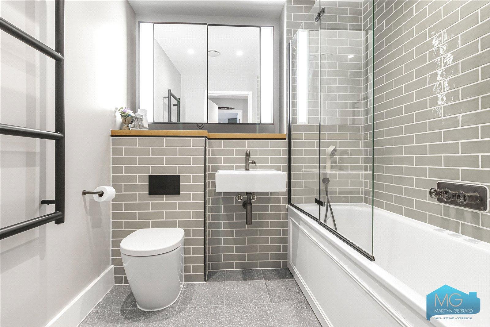 1 bedroom Apartment for sale - Martyn Gerrard