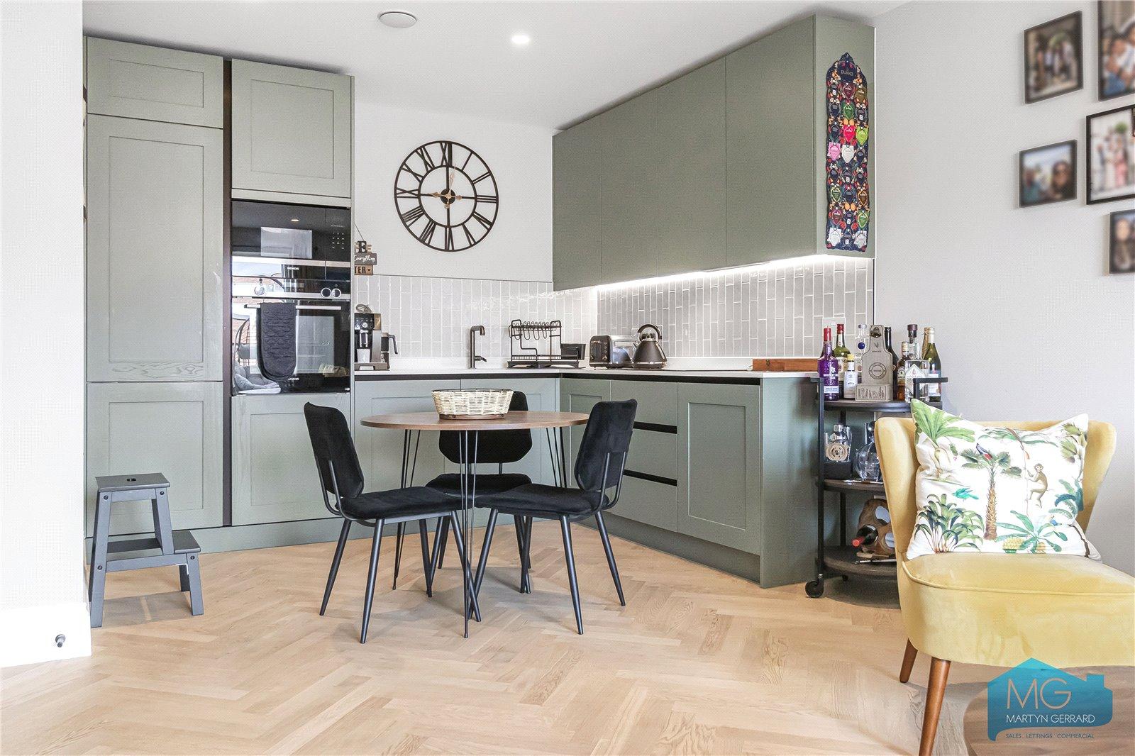 1 bedroom Apartment for sale - Martyn Gerrard