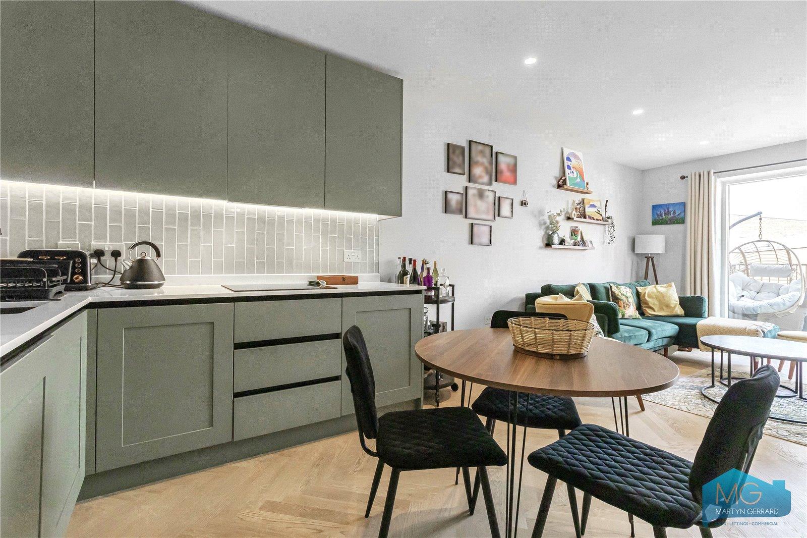 1 bedroom Apartment for sale - Martyn Gerrard