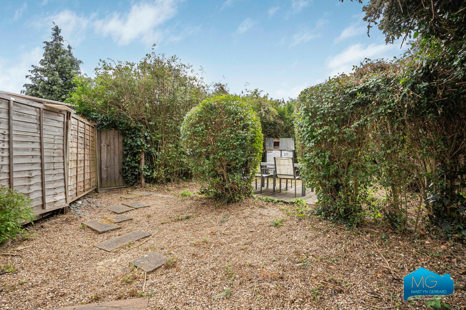 2 bedroom Maisonette to rent - Martyn Gerrard