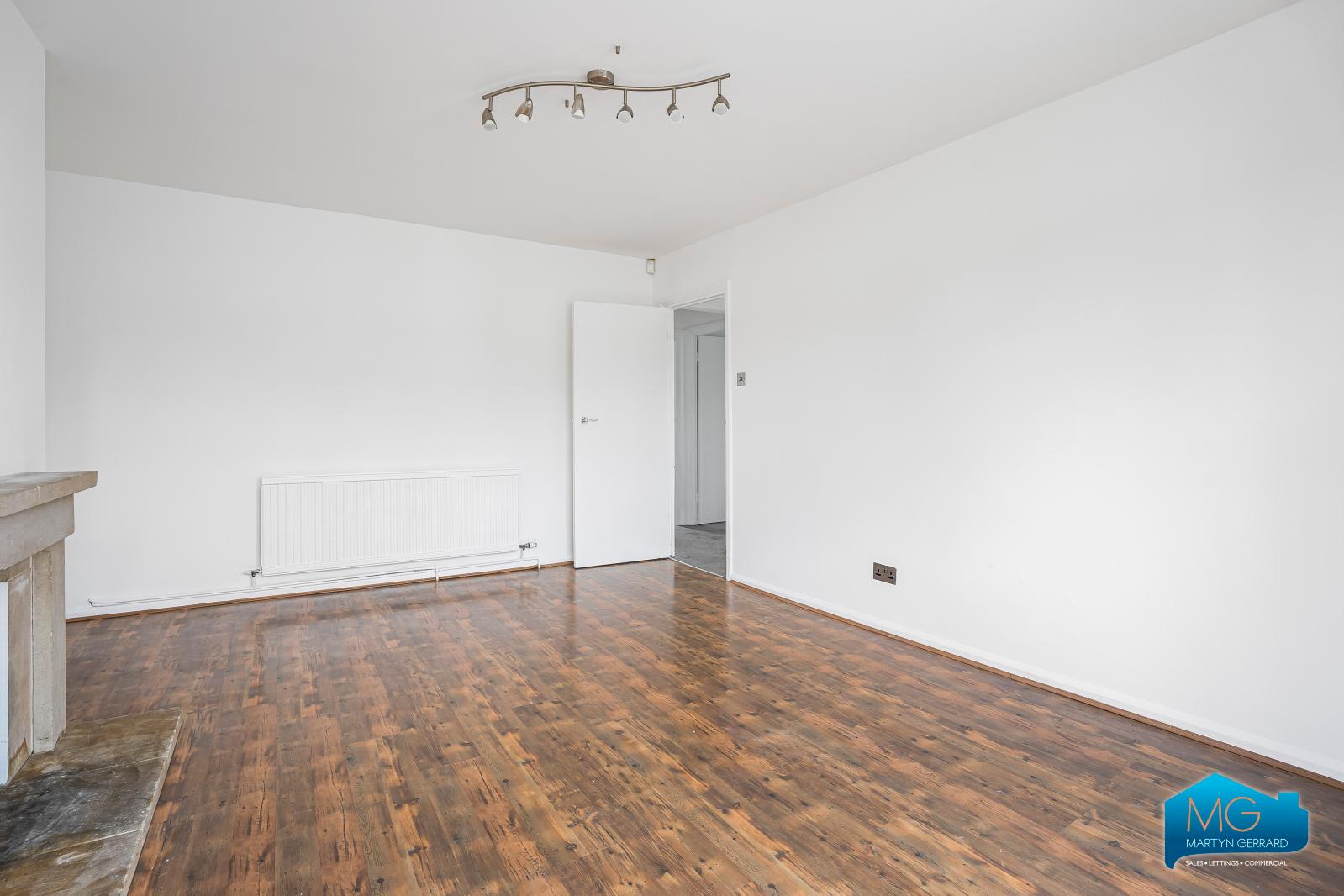2 bedroom Maisonette to rent - Martyn Gerrard