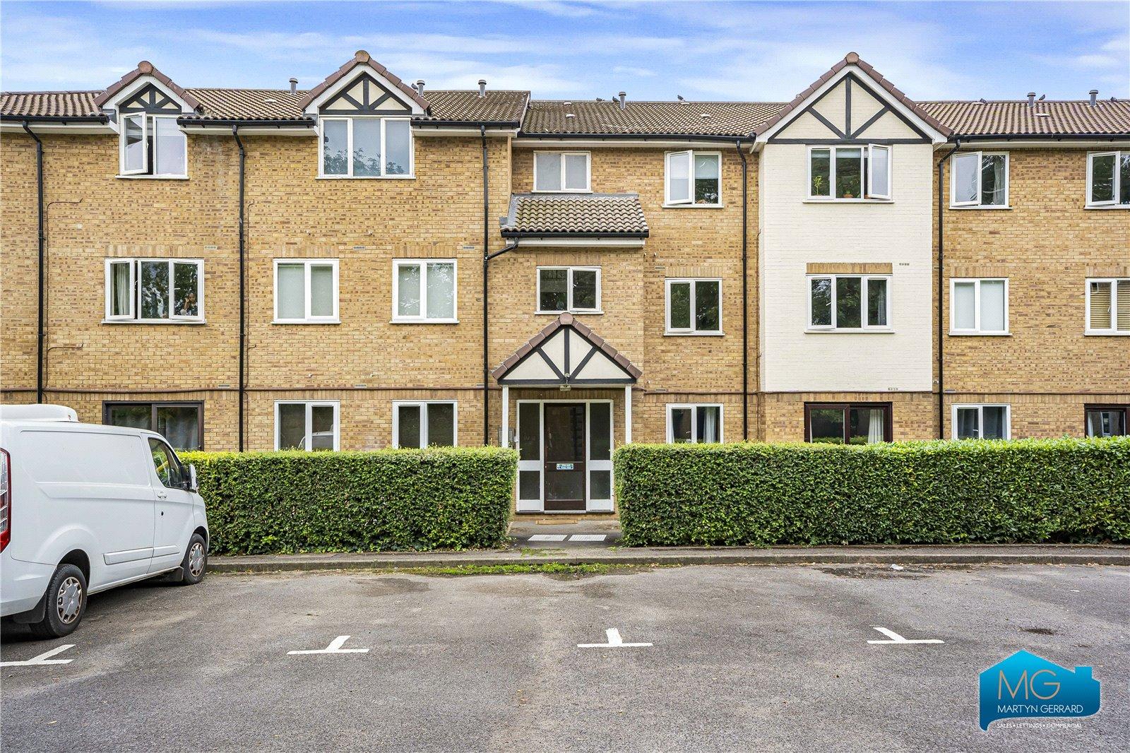2 bedroom Apartment to rent - Martyn Gerrard