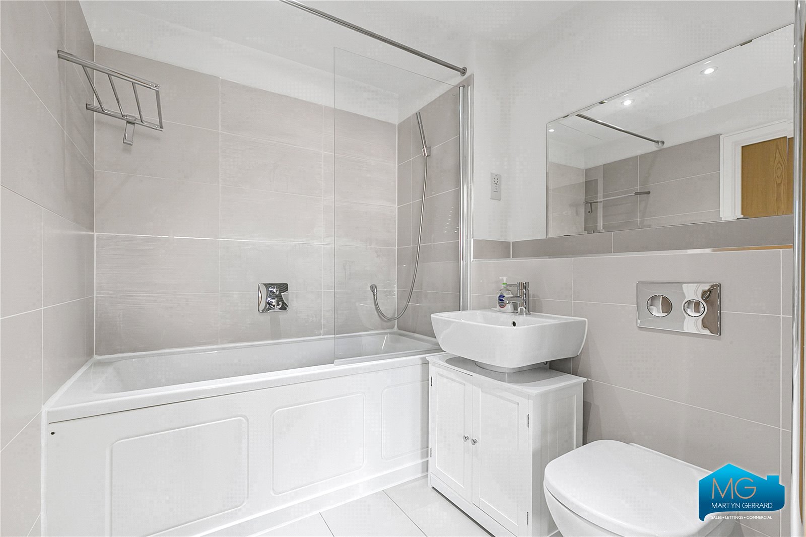 3 bedroom Terraced House for sale - Martyn Gerrard