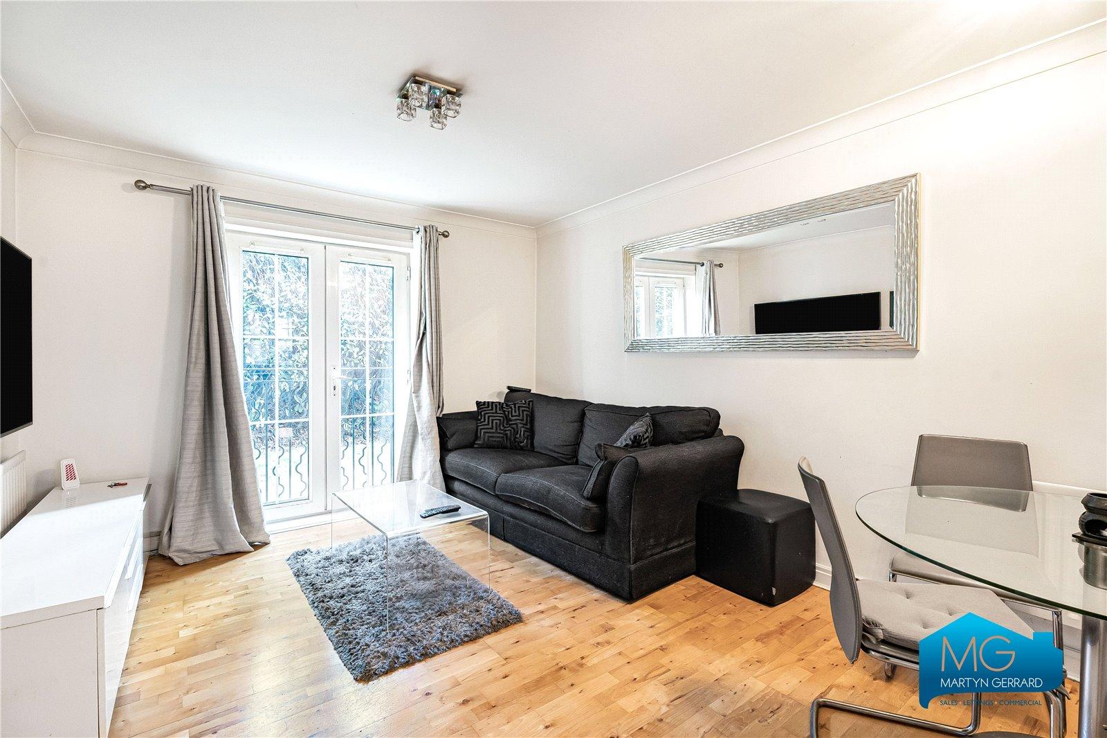 2 bedroom Ground Floor Flat to rent - Martyn Gerrard