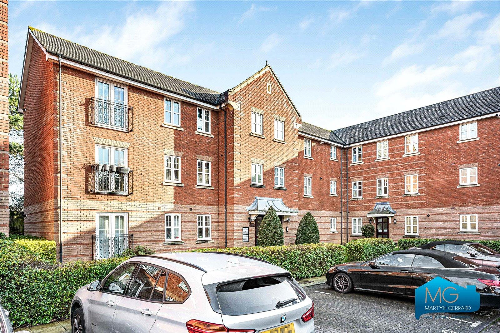 2 bedroom Ground Floor Flat to rent - Martyn Gerrard