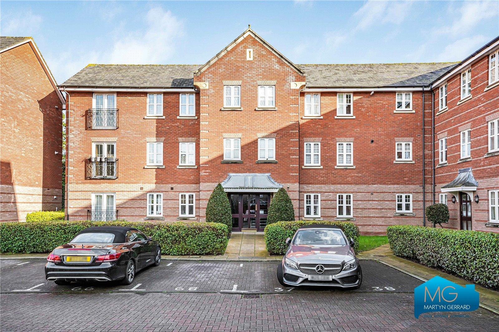 2 bedroom Ground Floor Flat to rent - Martyn Gerrard