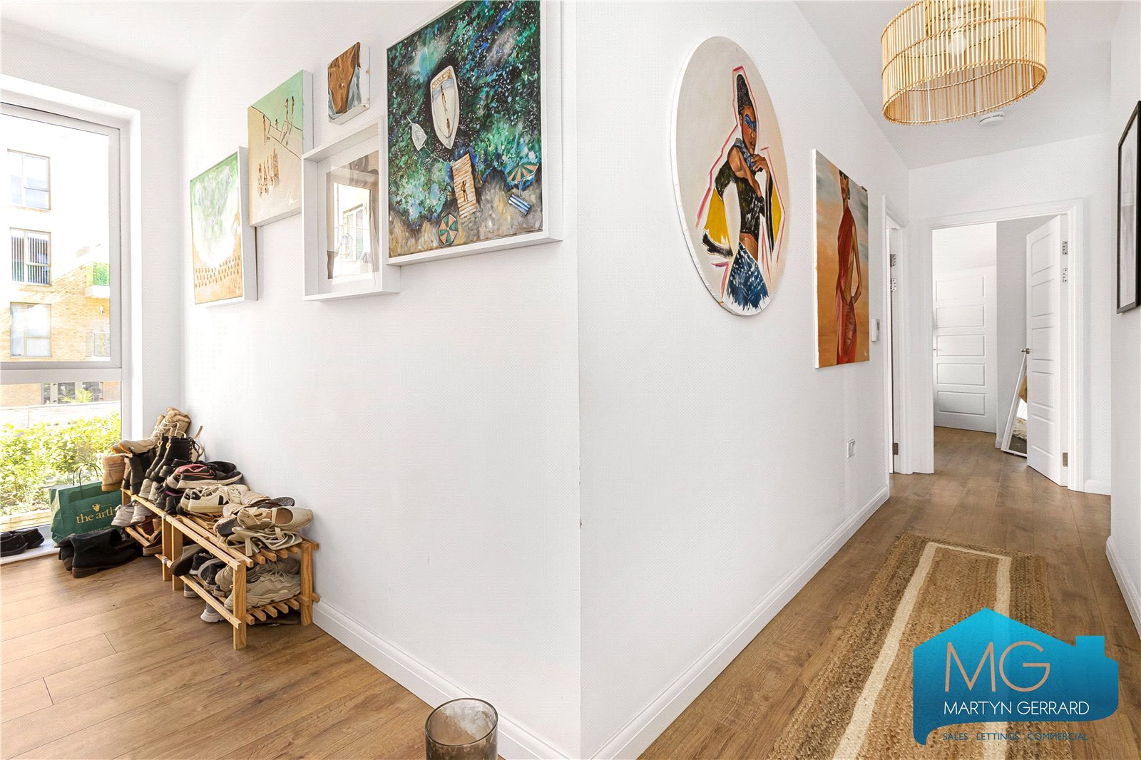 2 bedroom Apartment to rent - Martyn Gerrard