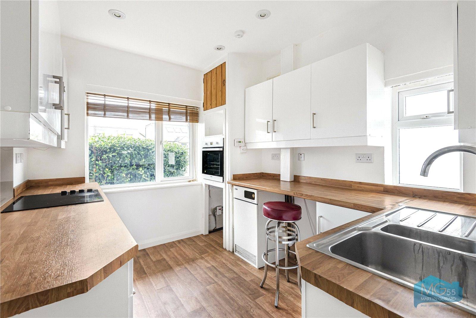 Bittacy Rise, Mill Hill, London, NW7+ - Martyn Gerrard