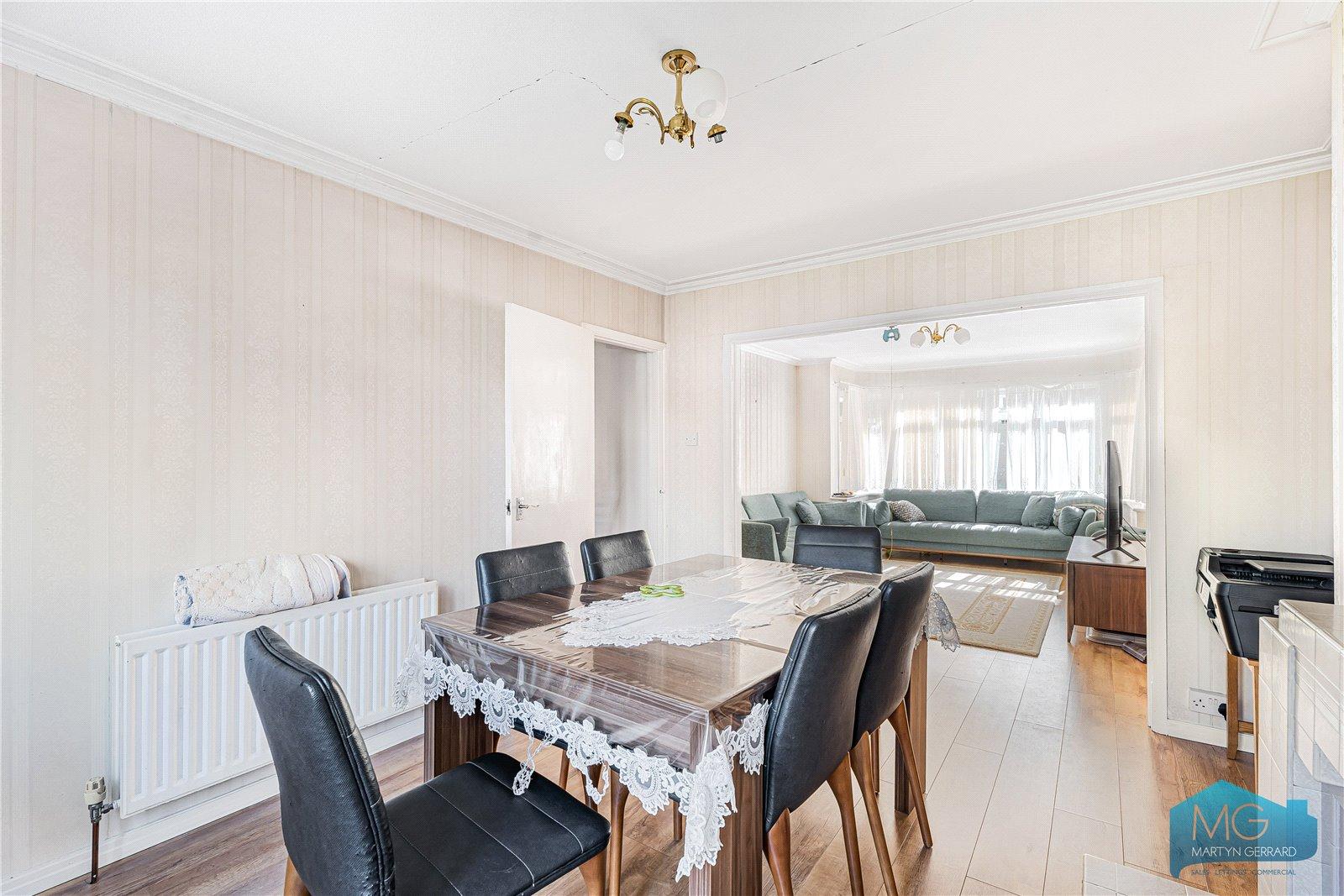 3 bedroom Semi-Detached House for sale - Martyn Gerrard