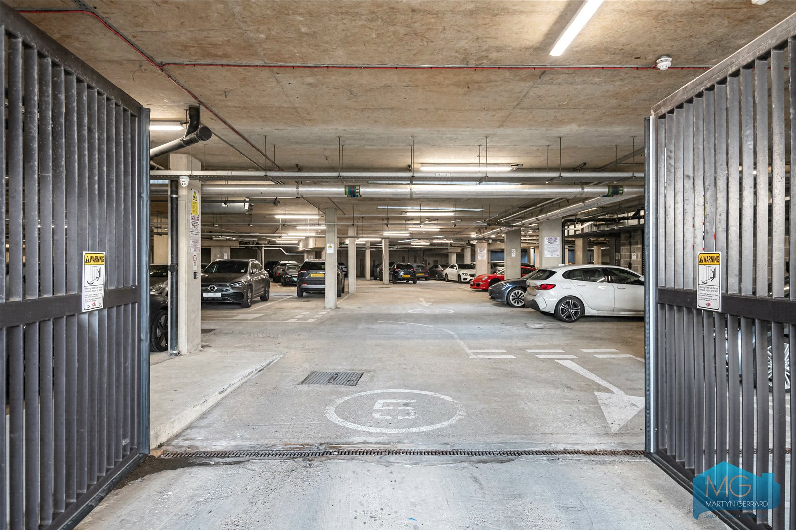 1 bedroom Apartment for sale - Martyn Gerrard