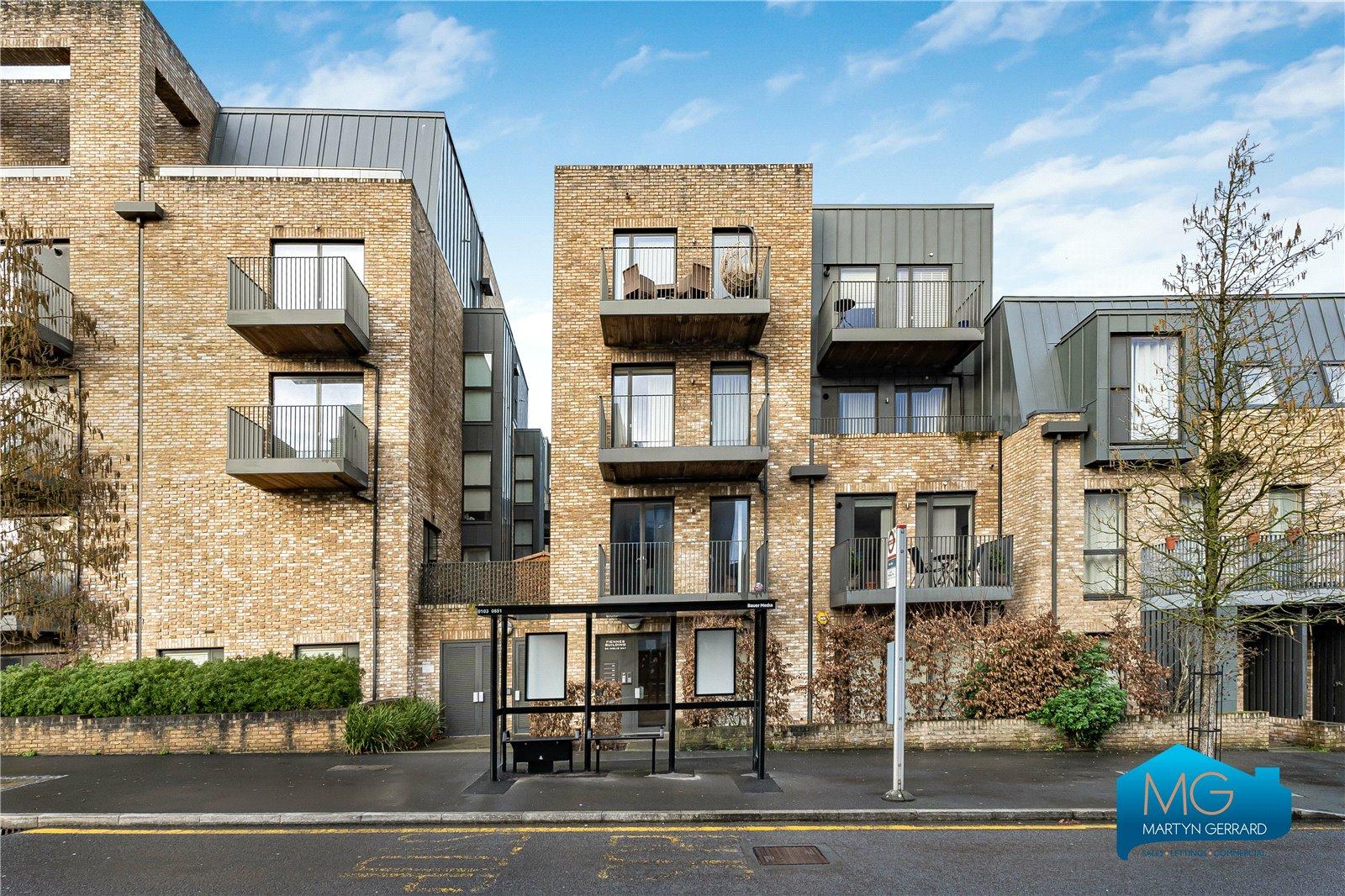 1 bedroom Ground Floor Flat to rent - Martyn Gerrard