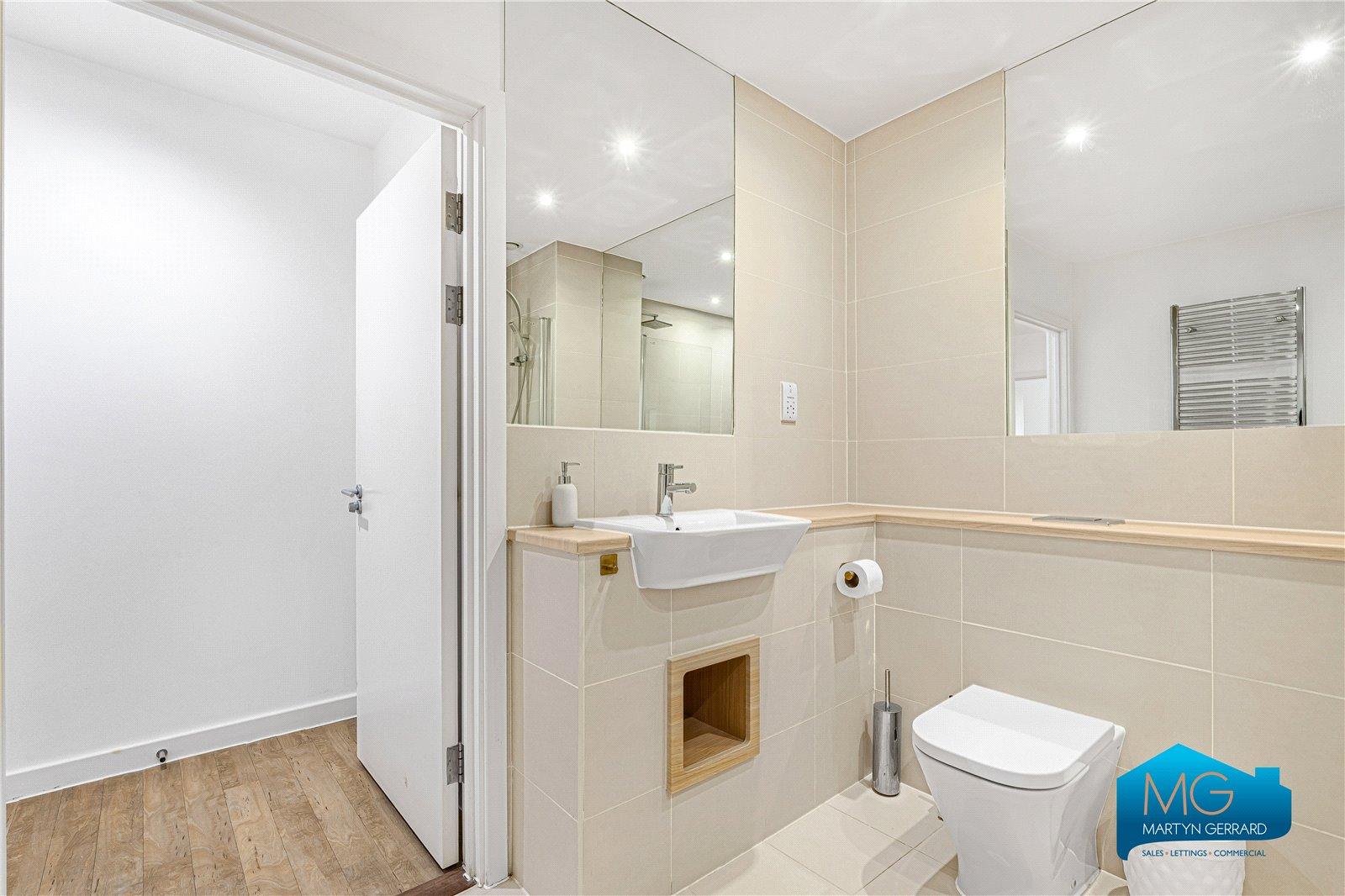 1 bedroom Ground Floor Flat to rent - Martyn Gerrard