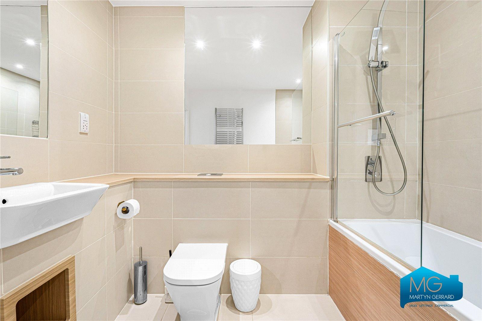 1 bedroom Ground Floor Flat to rent - Martyn Gerrard