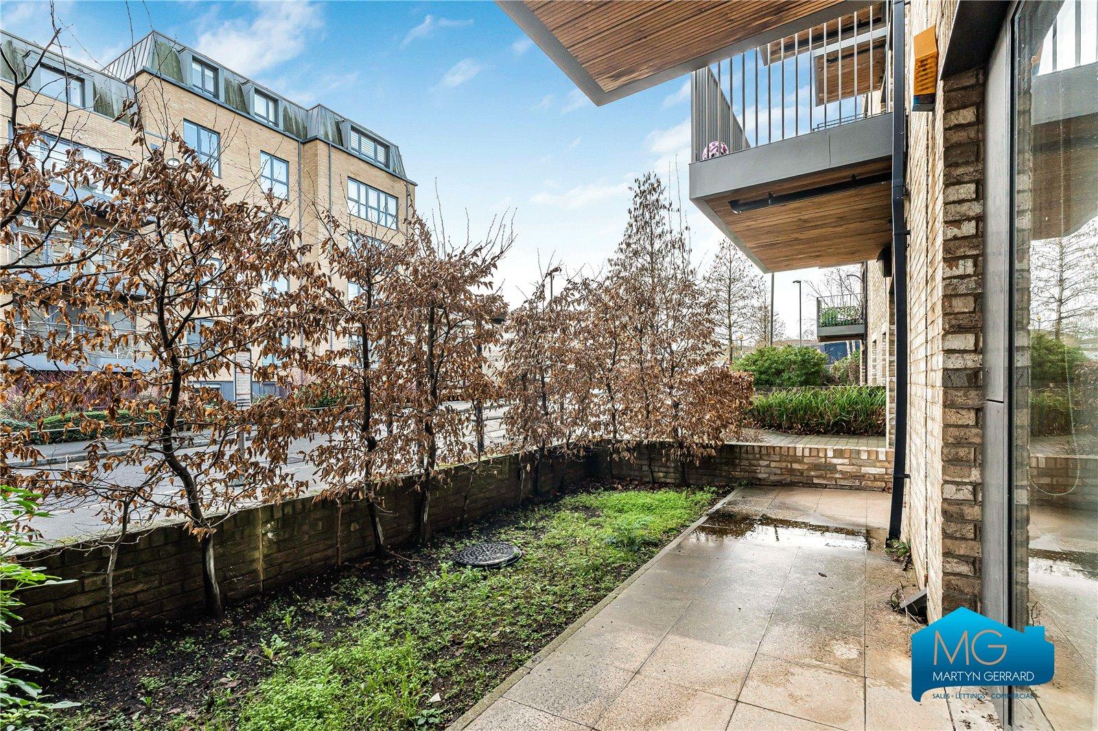 1 bedroom Ground Floor Flat to rent - Martyn Gerrard