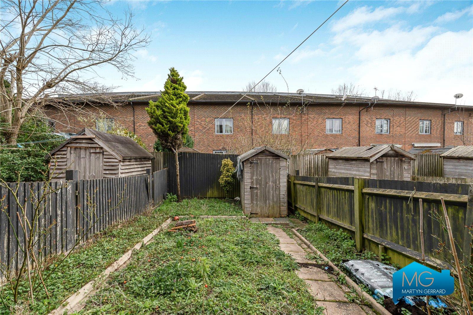2 bedroom Terraced House to rent - Martyn Gerrard