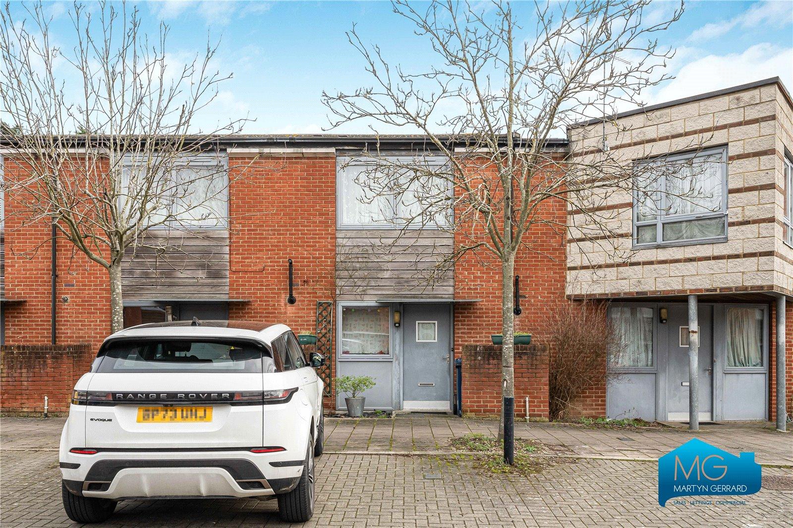 2 bedroom Terraced House to rent - Martyn Gerrard