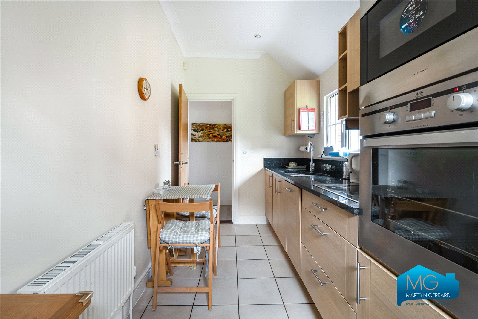 2 bedroom End of Terrace House to rent - Martyn Gerrard